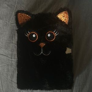 Black kitty note book